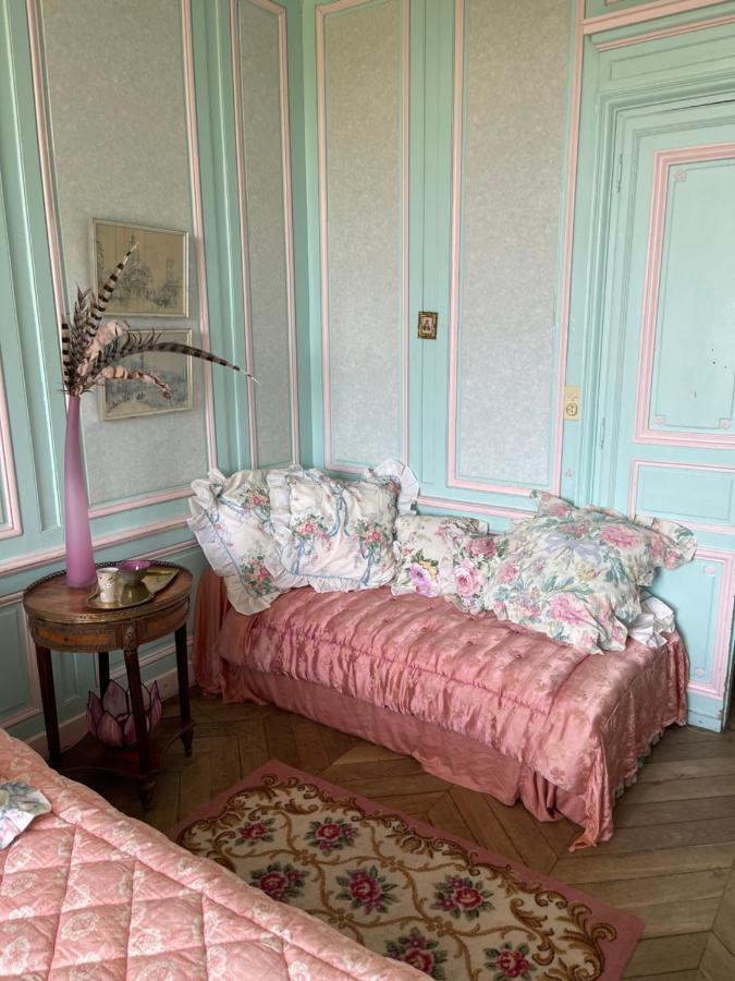 Chateau De Freschines Villefrancoeur Buitenkant foto